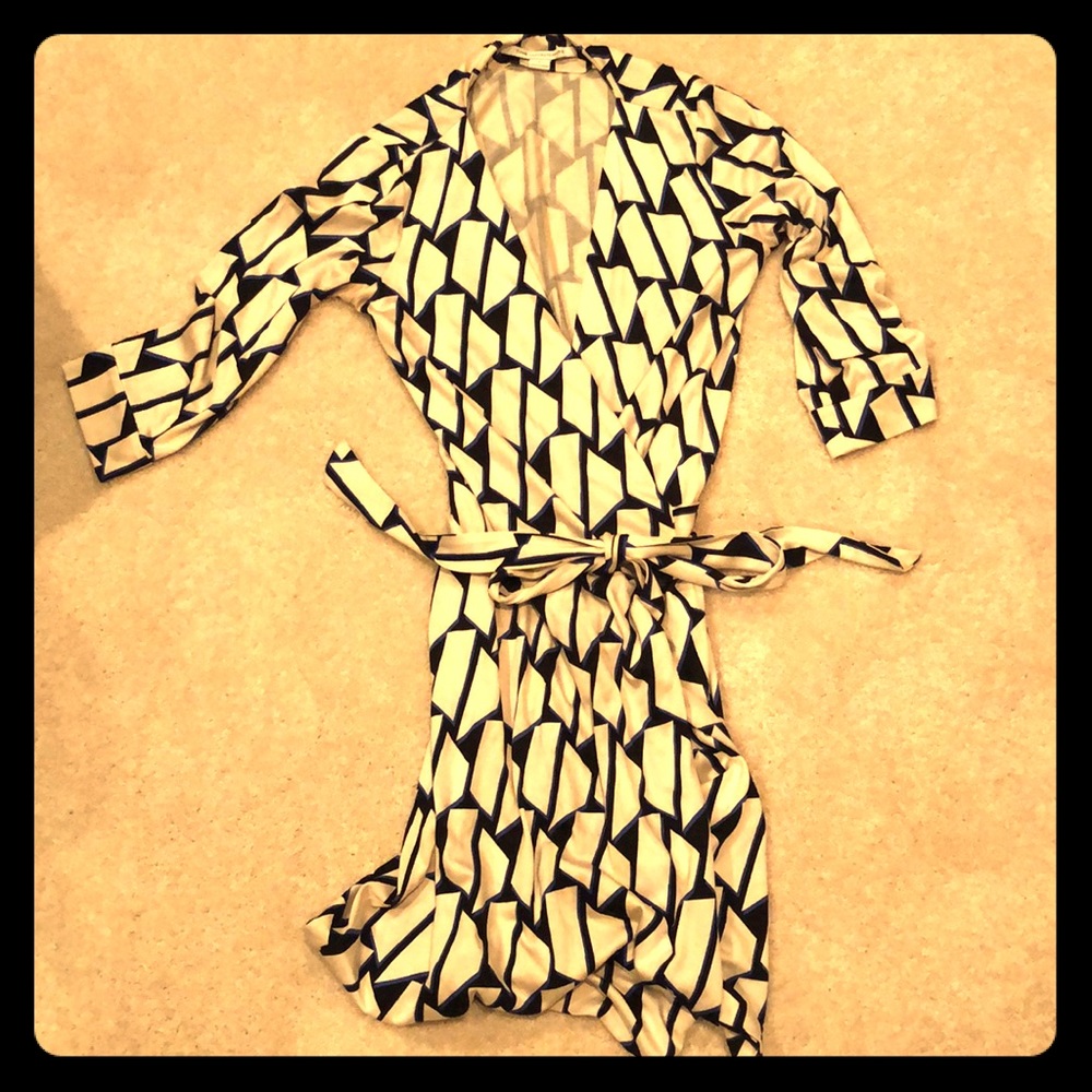 Dian vonFurstenberg wrap dress